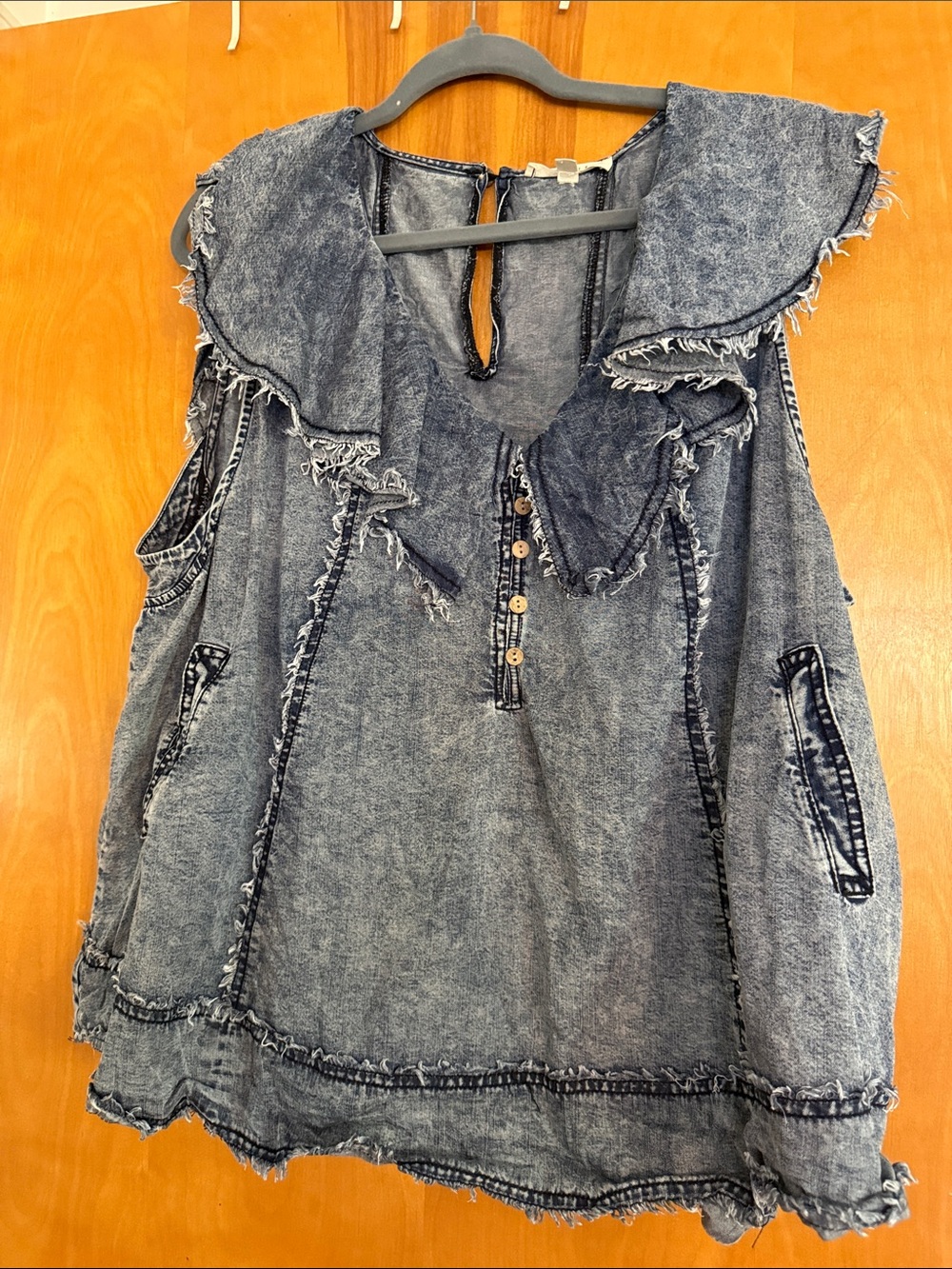 Oli & Hali ADORABLE Ruffled Jean Tank Top. LIKE NEW WORN TWICE Sz XL